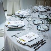 fotos salones y vistas eventos profesionales-Detalle mesa celebracion 308053619 6303611941695 5746822598249332843 n